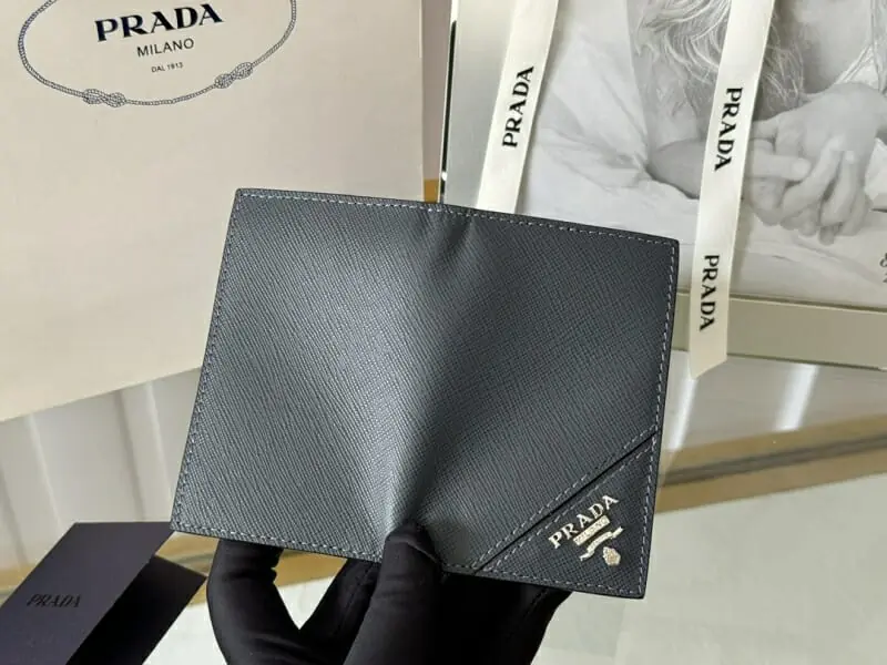 prada aaa qualite card case in navy s_124b7734